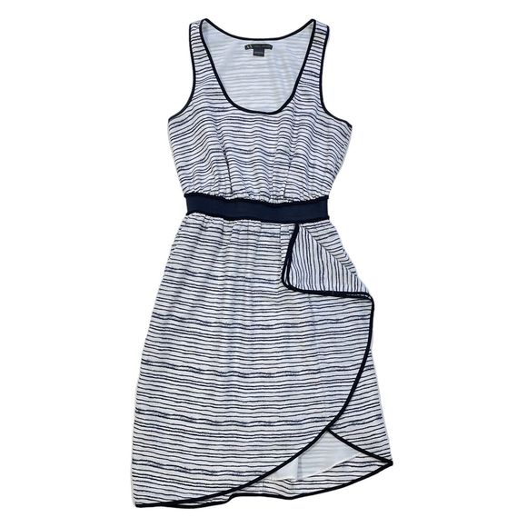 Armani Exchange Dress Womens Sz 2 Shift A Line Black White Sleeveless Round Neck - Picture 1 of 9